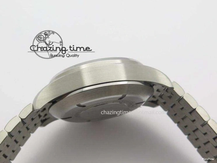 MIROTIME 0305 Pilot Spitfire Chrono ZF Best Edition Gray Dial On SS Bracelet A WrinkleFree 7357